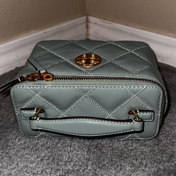TB Willa Mini Vanity Bag - Picture 7 of 9